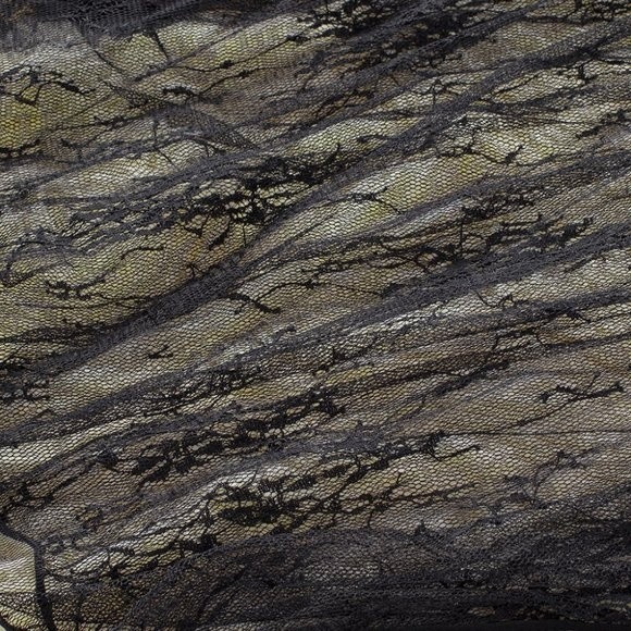 Black Lace Toga Chemise - Picture 12 of 15